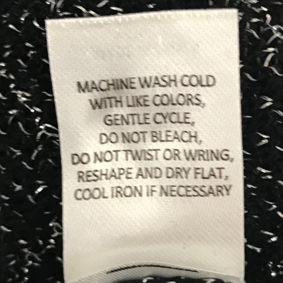 *4/$20* C - Black & Silver Long Sleeve Blouse Top. - Picture 6 of 7